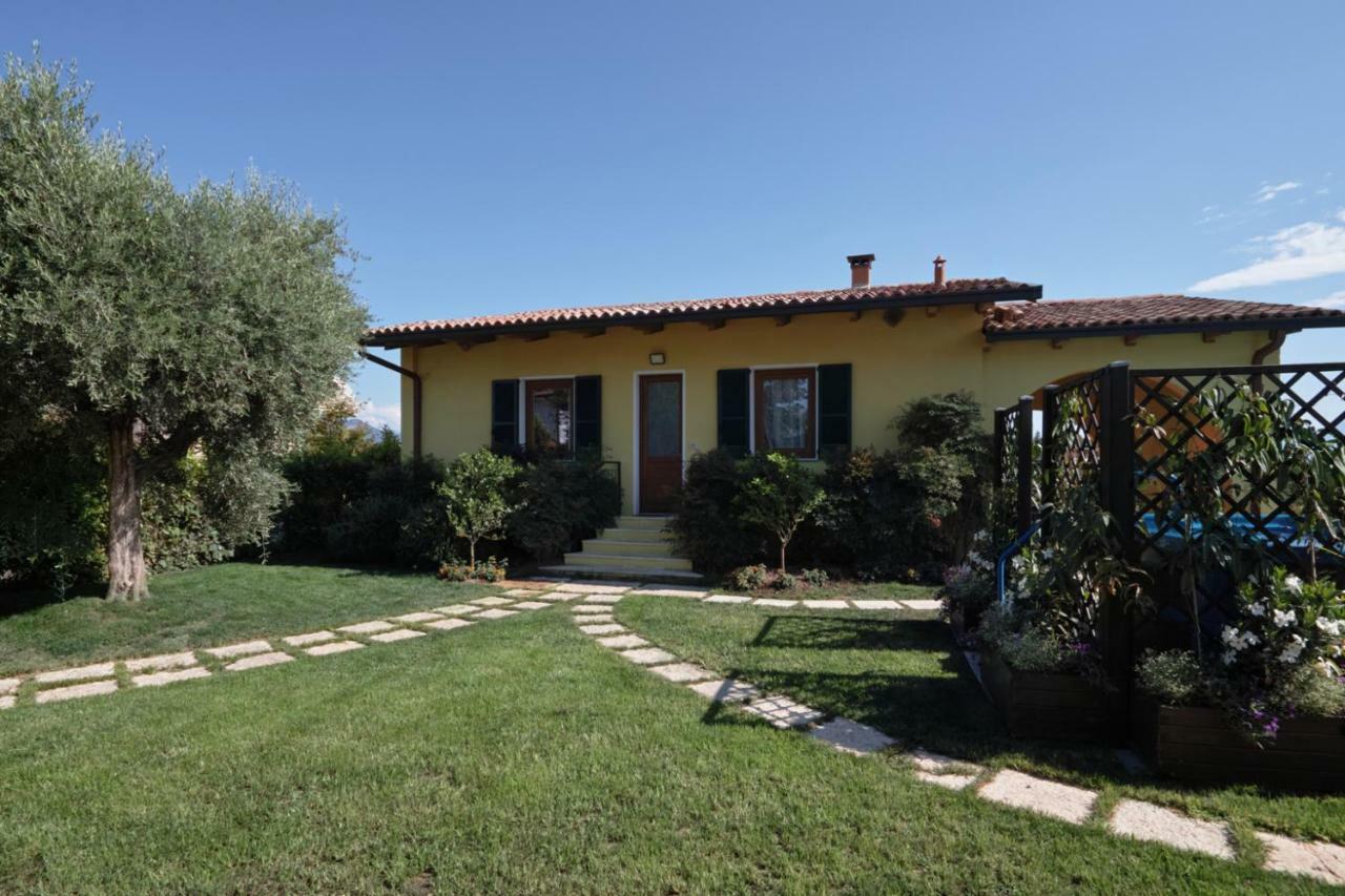 סויאנו דל לאגו Villa Ambra מראה חיצוני תמונה